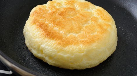 pan nube hecho en sarten en 5 minutos, ideal para el cafe con leche de la manana
