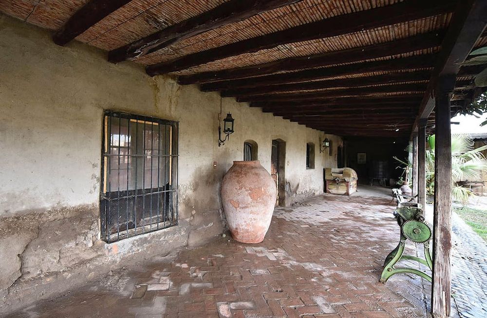 En el Solar Histórico Molino Orfila, propiedad de la familia Orfila, se encontraba el molino hidráulico que era movido con el agua del canal San Martín. | Foto: Los Andes