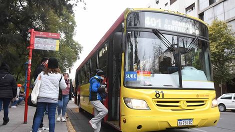 Los Andes | Transporte: el Presupuesto 2023 ajustará los subsidios que recibirá Mendoza y el Gobierno pide cambios. Foto: José Gutierrez / Los Andes
