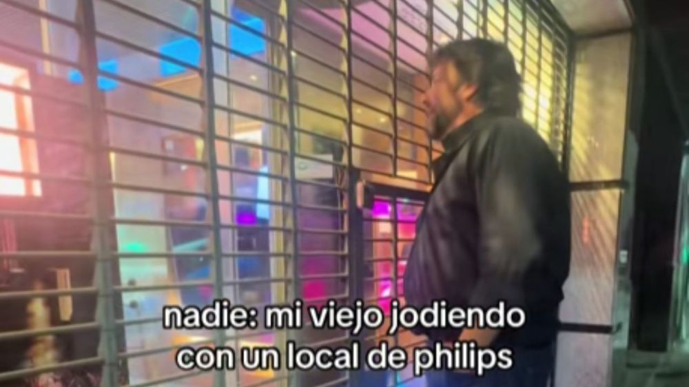 Captura del video viral en TikTok, con Alexa como protagonista.