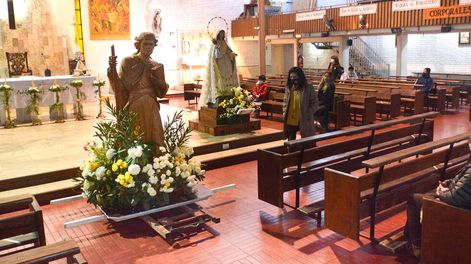 Los Andes | La Iglesia adoptará el protocolo sanitario vigente, por lo que en el templo sólo habrá un puñado de feligreses. Foto: Nicolás Ríos / Los Andes