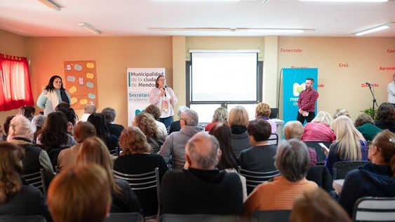 Vuelven las charlas de prevención de delitos para personas mayores