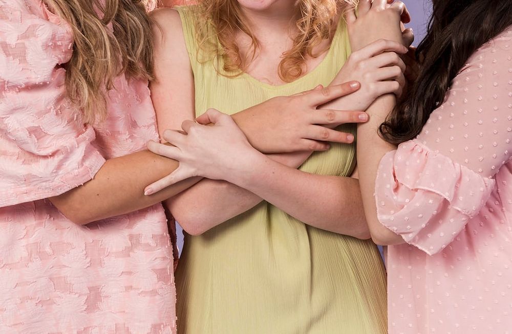 Por qué el diagnóstico de cáncer de mama tiene un fuerte impacto psicológico: relato en primera persona. Lo más frecuente es que se sienta miedo, ya que se asocia a la idea de muerte, aunque una alta proporción de los casos hoy son curables.  (Freepik)