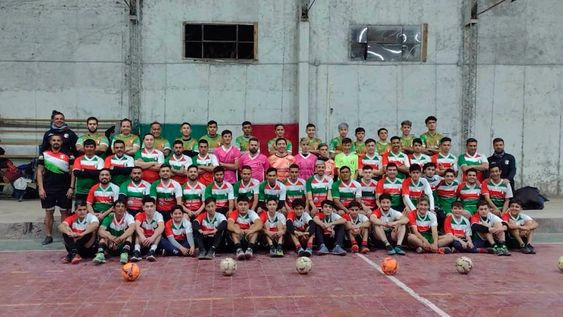 Presentación. El ambicioso proyecto del “Fraile” incluye competir en todas las categorías de Fefusa, y también con el incipiente equipo femenino. / Gentileza Prensa Club Beltrán.