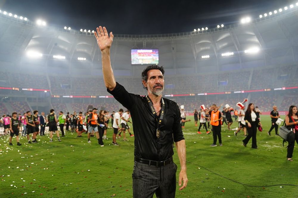 Eduardo Domínguez fue bicampeón del futbol argentino con Estudiantes en 2025.