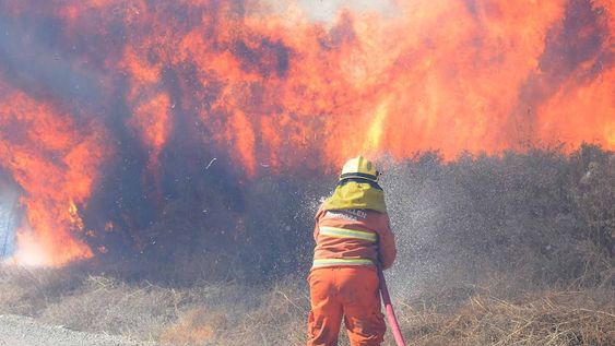Para combatir incendios forestales construirán bases con fondos propios. Foto: José Gutiérrez / Los Andes