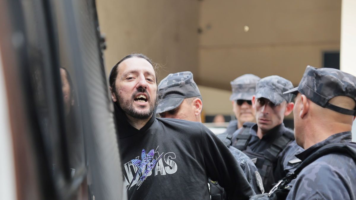 El indignante grito de Pablo Laurta cuando era trasladado: "Liberé a mi hijo de una red de trata"