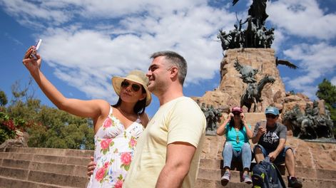 Mendoza entre los destinos más elegidos del país por los turistas para pasar los feriados de Semana Santa. / Foto: Ignacio Blanco - Los Andes