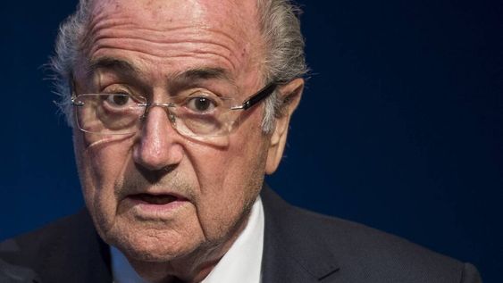 Escándalo FIFA: Blatter ya piensa en las elecciones para elegir a su sucesor