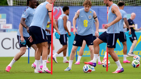 Mundial 2026: un hombre armado irrumpió en la concentración de Inglaterra