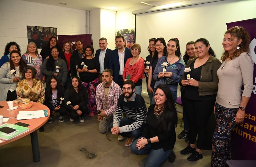 Emprendedores de la economía social recibieron un subsidio para seguir fortaleciendo su actividad