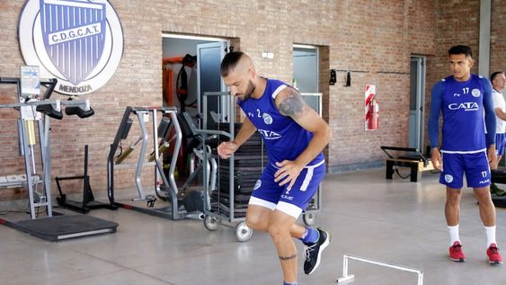 Fortalecido. El Expreso recuperó un zaguero de experiencia en un momento clave.