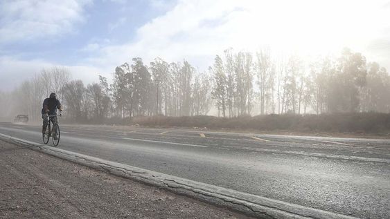 El miércoles las fuertes ráfagas se sintieron en gran parte de Mendoza y dejó daños en varios departamentos. Foto: José Gutierrez / Los Andes
