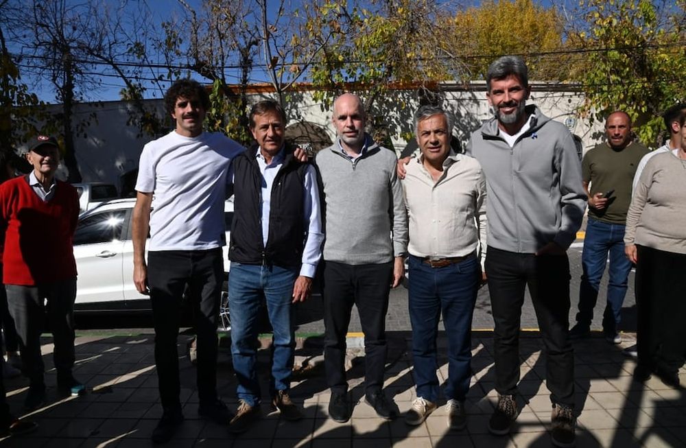 Mensaje para De Marchi. Rodríguez Larreta vino a fortalecer las candidaturas de los radicales Alfredo Cornejo a gobernador, a intendente de Luján de Natalio Mema y a intendente de Capital de Ulpiano Suárez.