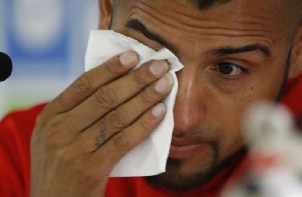 Arturo Vidal se disculpó sollozando: Les fallé a todos