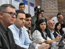 El ministro de Gobierno, Natalio Mema, y el subsecretario de Justicia, Juan Carlos Jaliff, en la Legislatura. El ministro de Gobierno, Natalio Mema, y el subsecretario de Justicia, Juan Carlos Jaliff, en la Legislatura.