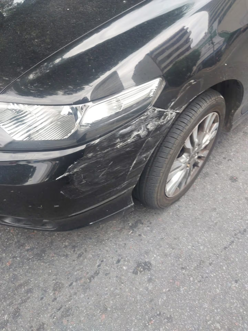 Así quedó el auto de Ernestina Pais tras el choque 