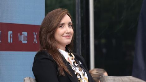 Durante su visita a Mendoza, la vicepresidenta evitó profundizar el conflicto político pero cuestionó los dichos del diputado.