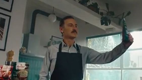 La parodia a los políticos que hace furor en twitter