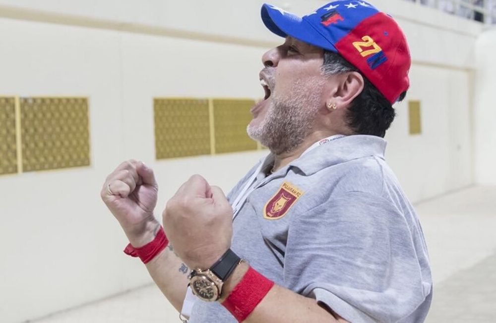 Nuevo triunfo del equipo de Maradona