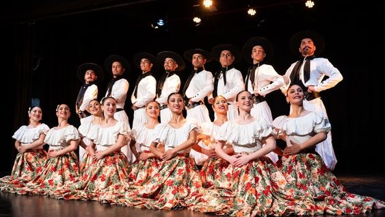 El Ballet Folclórico Municipal cumple 54 años