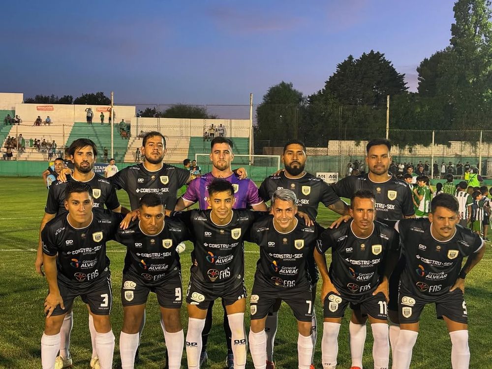 Por un penal, Pacífico de Alvear no pudo avanzar a la final por el ascenso del Torneo Regional Amateur.