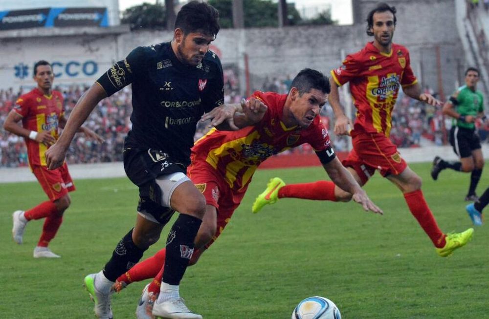 Instituto ganó y se trepó a la cima