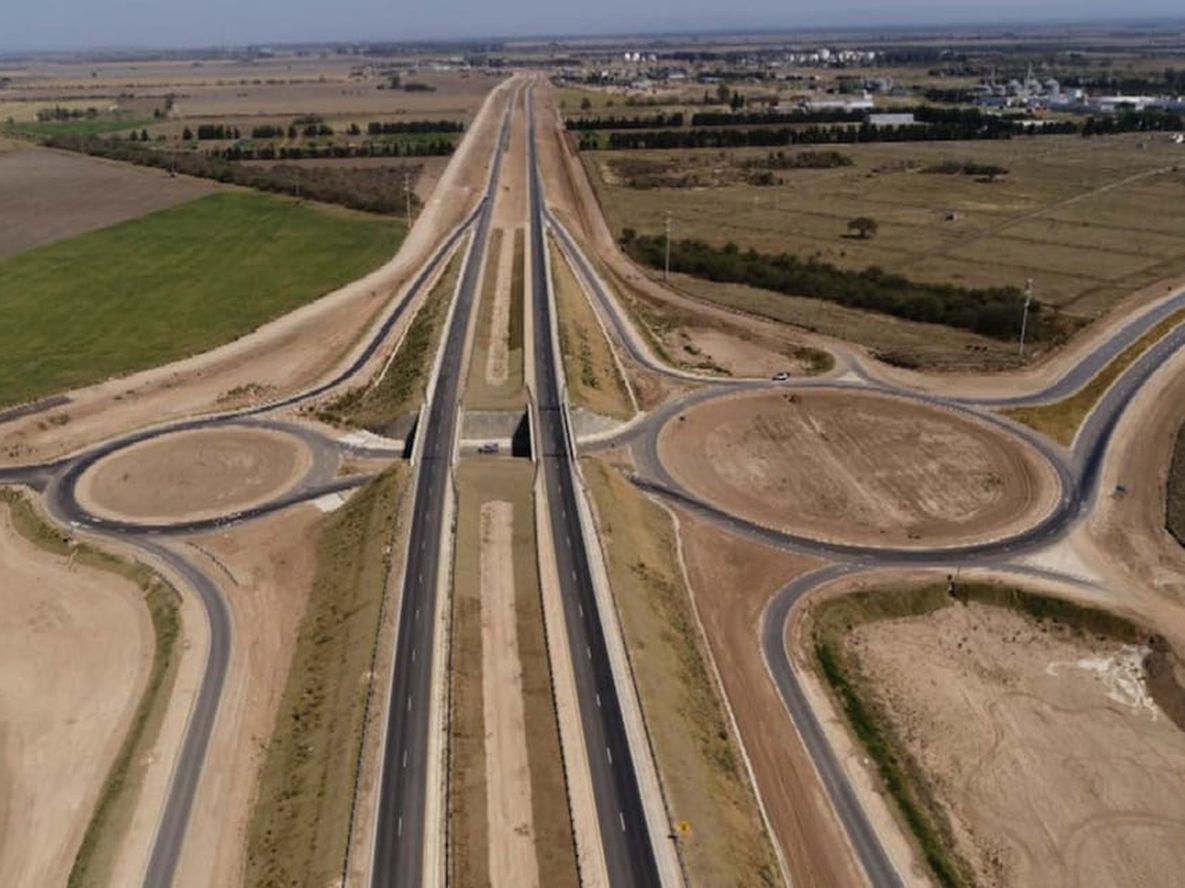 Obras públicas “a la chilena” Obras públicas “a la chilena”