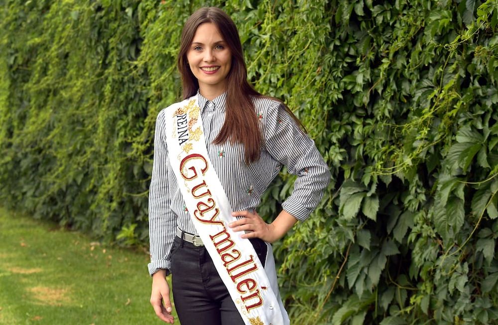 La reina de la Vendimia del Departamento de Guaymallén Julieta Belén Lonigro (22) , representó al Distrito Los Corralitos. Fue elegida en una fiesta paralela. | Foto Orlando Pelichotti