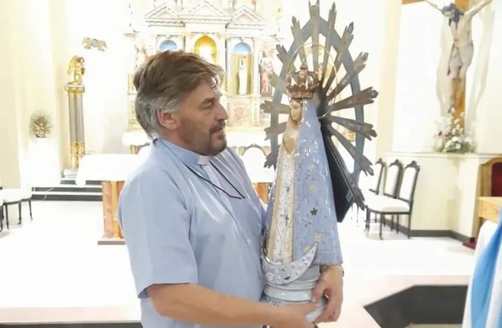 Miguel López D’Ámbola admite que hay señales de personas poseídas que se replican en las películas, como hablar en lenguas muertas o tener fuerza anormal o cambiar la voz. Foto: gentileza