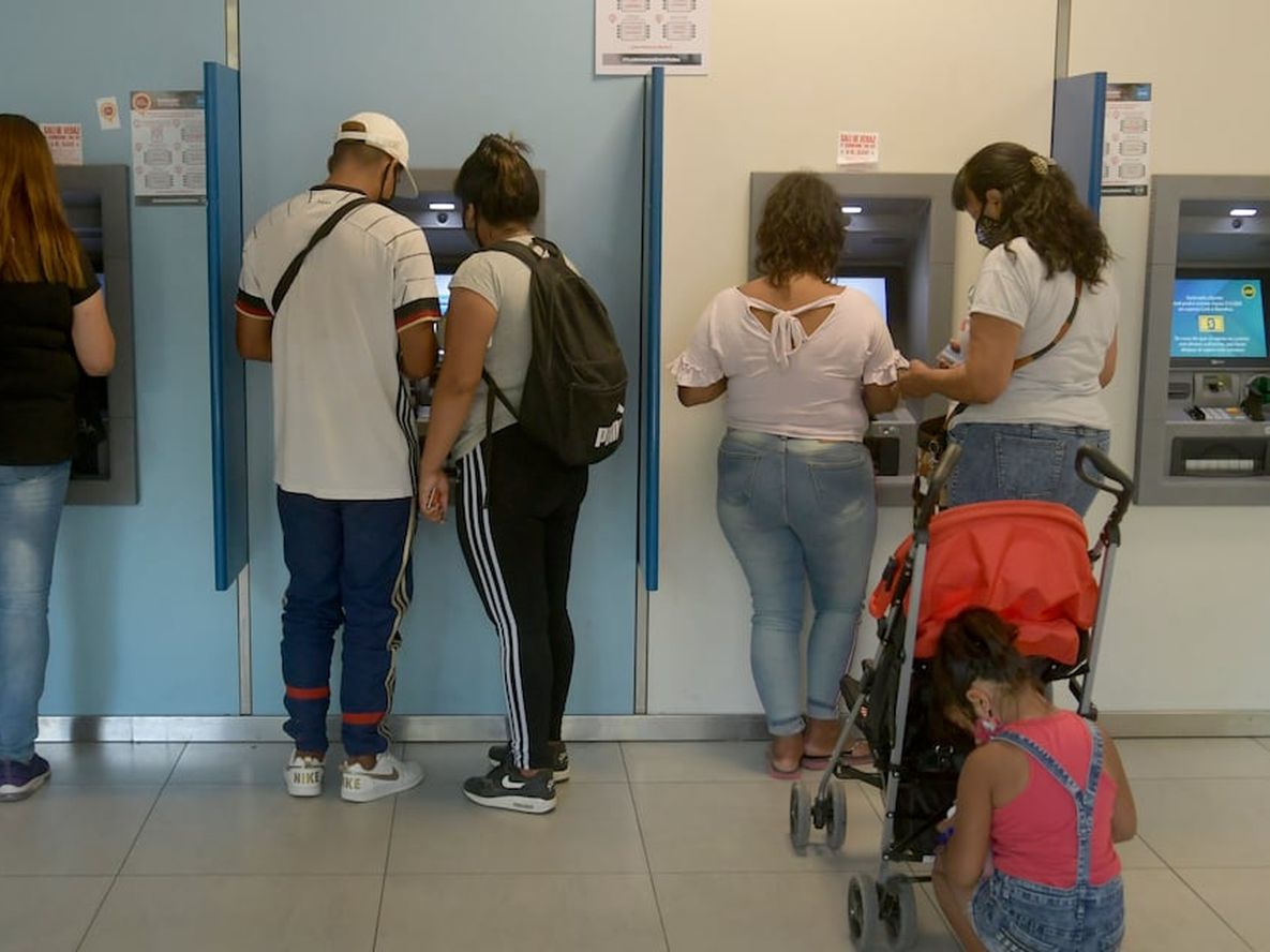 Anses AUH, Tarjeta Alimentar, bono y Potenciar Trabajo: ¿quiénes pueden cobrar hasta 48 mil pesos? (Foto: Orlando Pelichotti / Los Andes)