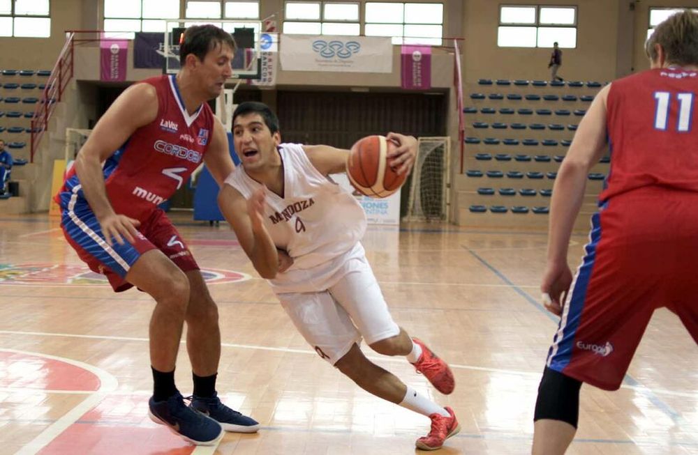 Desdibujado debut de la Borravino