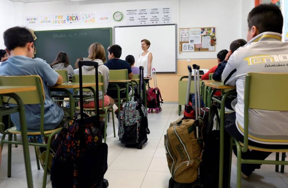 El programa provincial Mendoza Mejora Aprendiendo Matemática que comenzó a implementar la Dirección General de Escuelas (DGE) este año, permitió corroborar lo que ya anticipaban pruebas de aprendizaje nacionales e internacionales. Alrededor de la mitad de los estudiantes presentan falencias en su desempeño en matemática en relación a los aprendizajes esenciales que se espera tengan para el nivel en el que se encuentran.