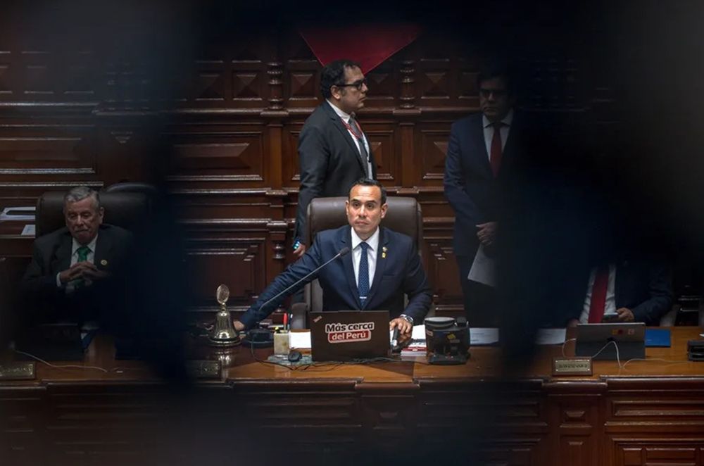 En su primer discurso como presidente interino, Jerí se comprometió a luchar contra la delincuencia, un tema crucial en su breve gestión.