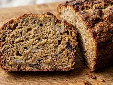 con 4 bananas, manteca y esencia de vainilla: la receta sencilla para hacer un pan de banana casero