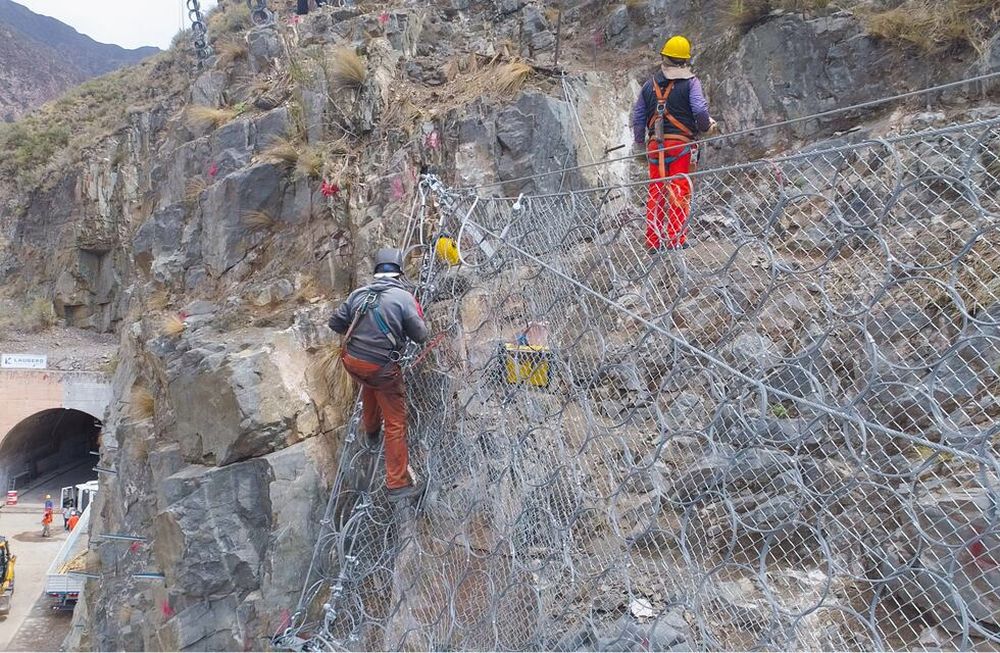 Tras 20 años, en abril se podrá transitar por el túnel de Cacheuta