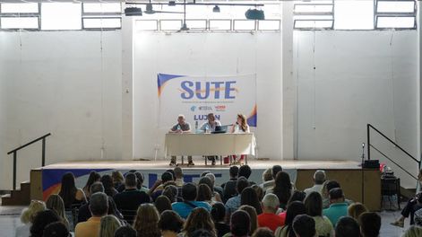 El gremio realizará plenarios departamentales y un encuentro provincial para definir su respuesta. La Provincia sostiene que la propuesta fue diseñada para garantizar su cumplimiento.