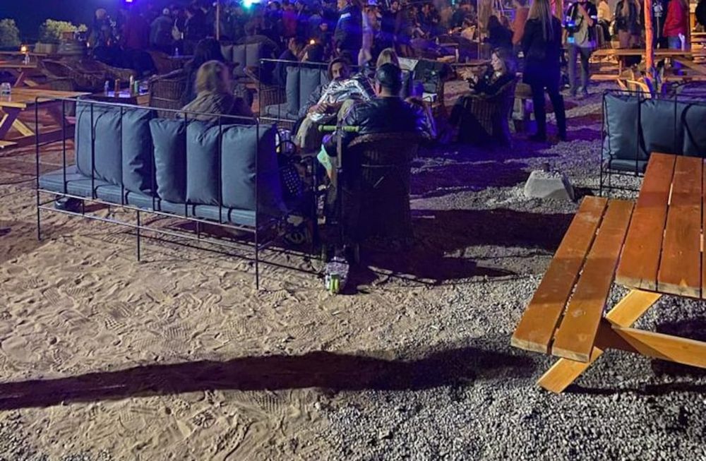 El patio cervecero de Maipú no cumplían los protocolos vigentes. / Gentileza Ministerio de Seguridad.
