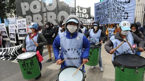Los Andes | Miles de personas marchan a la Plaza de Mayo. Foto: Archivo.