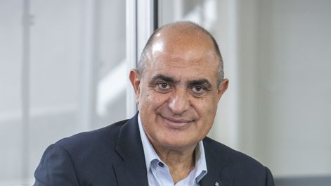 Mario Adaro, Ministro de la Suprema Corte junto a Laura Rez Masud En La Cima