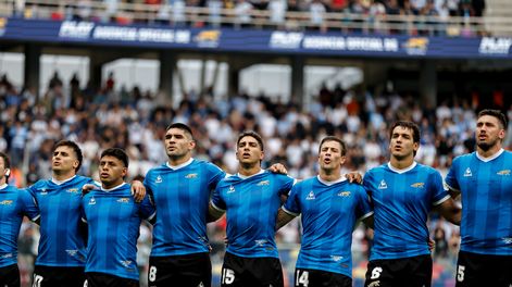 Rugby. Los Pumas rindieron homenaje a los 40 años de la obtención del campeonato Mundial de Fútbol por parte de la Selección Argentina que fue liderada por Diego Maradona