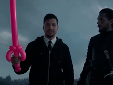 Un creador digital causa furor al “resolver” tragedias de películas y series con IA. Un creador digital causa furor al “resolver” tragedias de películas y series con IA.