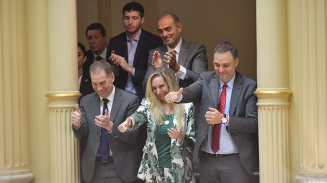 El jefe de Gabinete, Manuel Adorni, encabezó este jueves en Casa Rosada una reunión con los principales referentes del oficialismo.