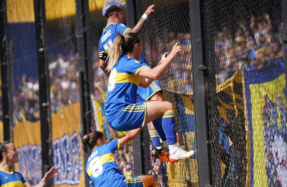 Las Gladiadoras se consagraron campeonas en La Bombonera. Foto: @BocaJrsOficial