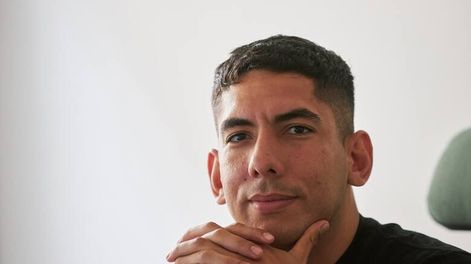 De dormir en la calle y perderse en las drogas a ser un exitoso emprendedor avalado por Meta y Google De dormir en la calle y perderse en las drogas a ser un exitoso emprendedor avalado por Meta y Google