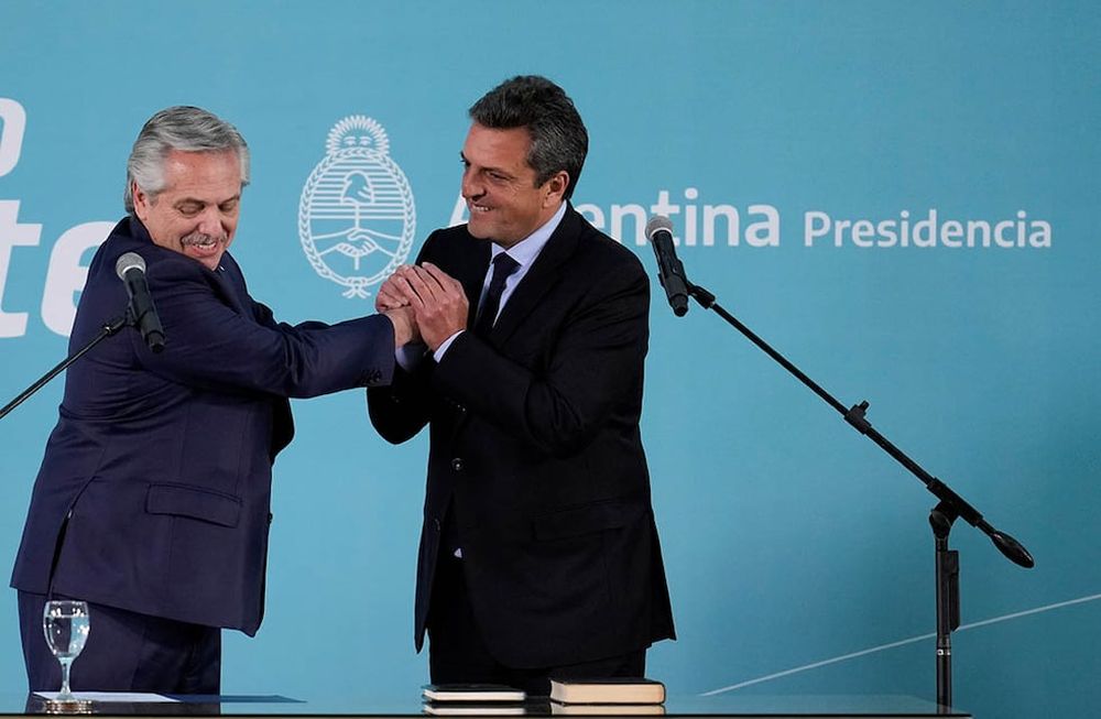 Después del encuentro, Fernández y Massa partirán hacia la localidad bonaerense de Salliqueló por la firma de los contratos para iniciar la obra civil del gasoducto Néstor Kirchner.