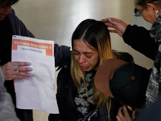 La madre de la víctima está internada por un cuadro clínico adverso antes de conocer el asesinato de su hija. La madre de la víctima está internada por un cuadro clínico adverso antes de conocer el asesinato de su hija.