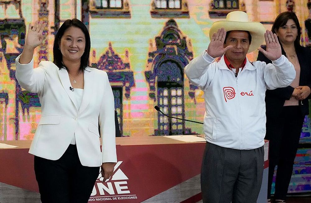 Estas elecciones en el Perú, pueden significar no un cambio de personas en el poder, como hasta ahora, sino un cambio de sistema si gana Pedro Castillo.