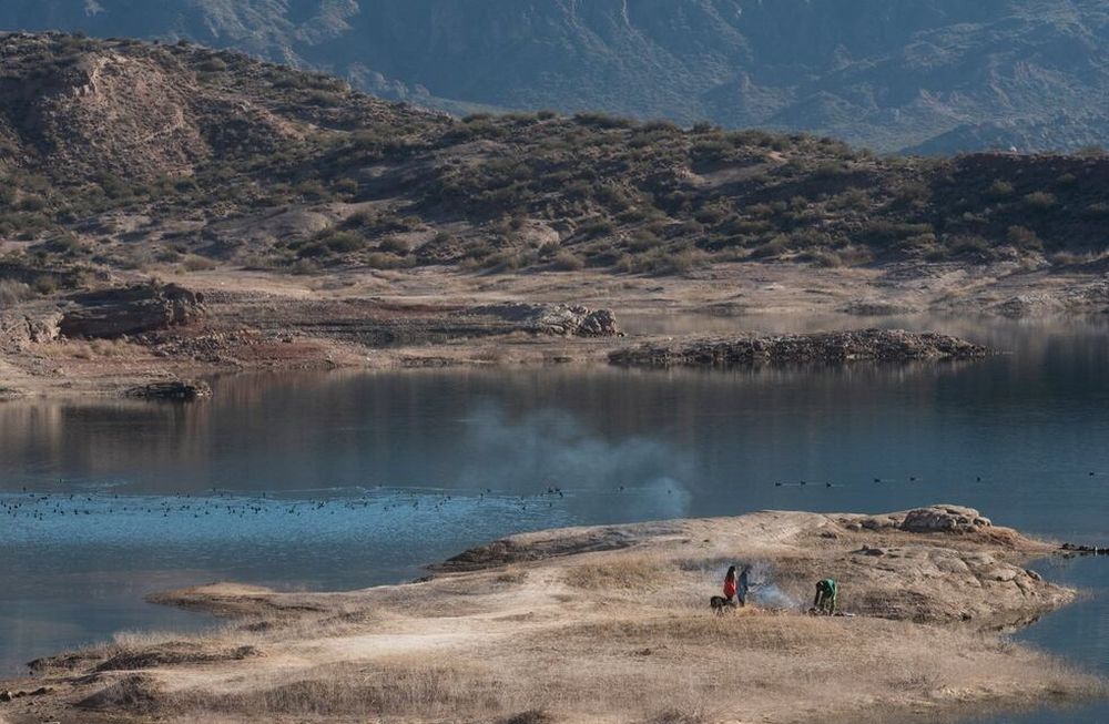 Mendoza 12 Agosto  de 2021 SociedadCrisis Hídrica, Dique Potrerillos Mendoza atraviesa uno de los inviernos mas secos de los últimos años, en el cual casi no se registraron nevadas importes en alta montaña, esto repercutirá en la falta de agua para riego de cultivos y consumo humano en el verano del 2022.  Ignacio Blanco / Los Andes