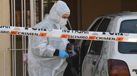 El homicidio fue denunciando cerca de las 2.20, y la víctima, identificada como Alex Daniel Rodríguez Videla, con domicilio en el barrio San Martín de Ciudad.&nbsp;